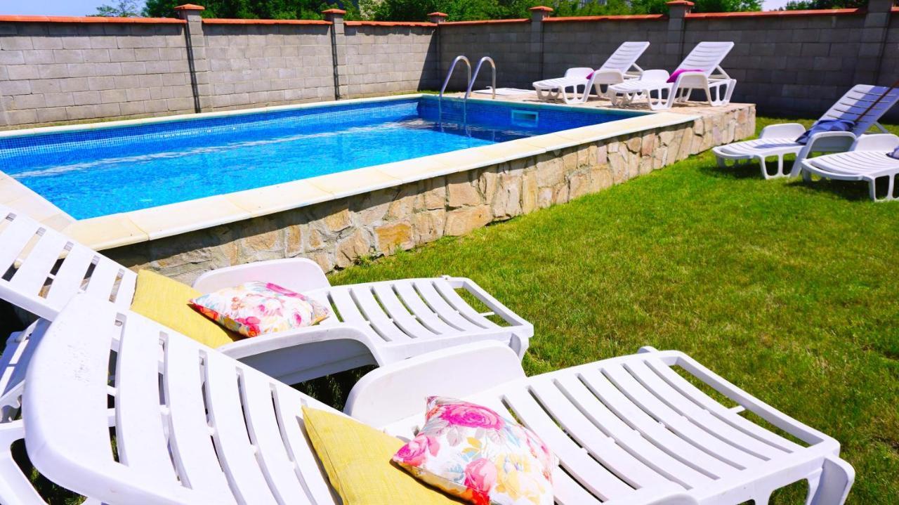 Вила Делфин - Villa Delfin Balgarevo Kültér fotó