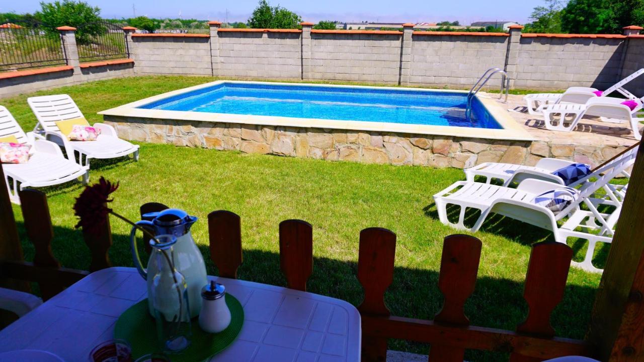 Вила Делфин - Villa Delfin Balgarevo Kültér fotó