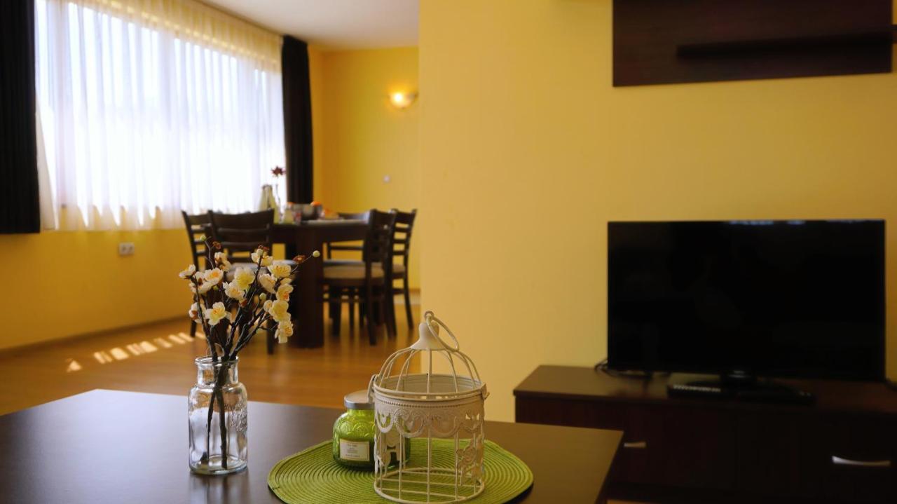 Вила Делфин - Villa Delfin Balgarevo Kültér fotó